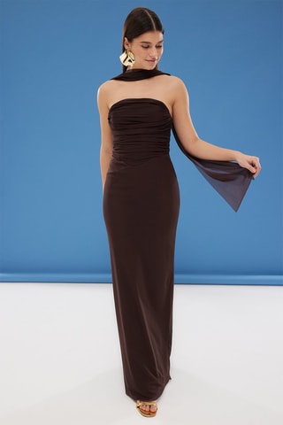 Vestido bustier y fular - Marrón