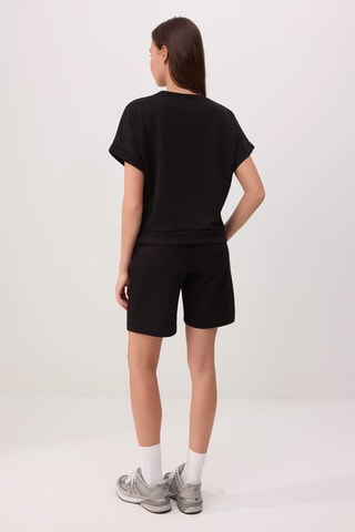 Camiseta y short - Negro