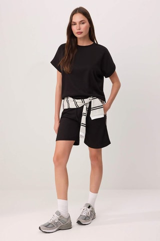 Camiseta y short - Negro