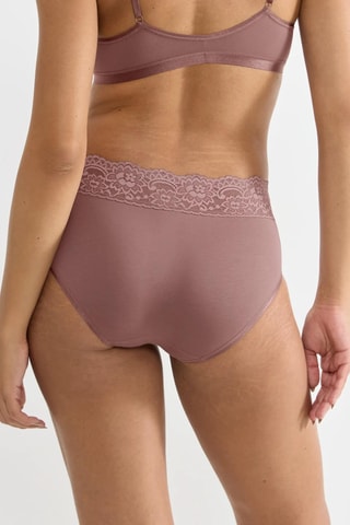 Cueca Romance - Castanho