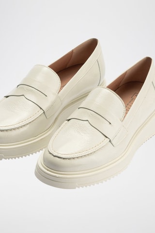Mocassins em couro envernizado - Branco - Branco