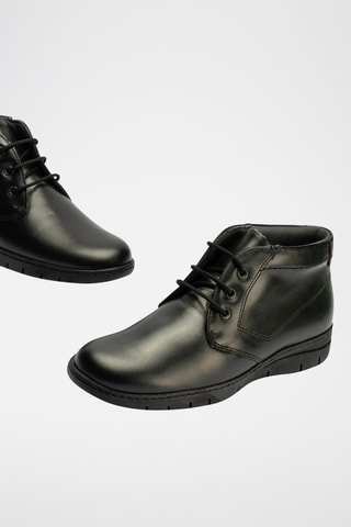 Boots em couro - Preto