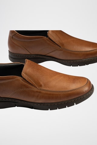 Mocassins em couro - Castanho