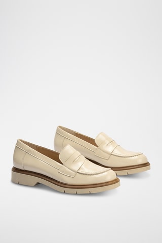 Mocassins em couro envernizado - Bege - Bege