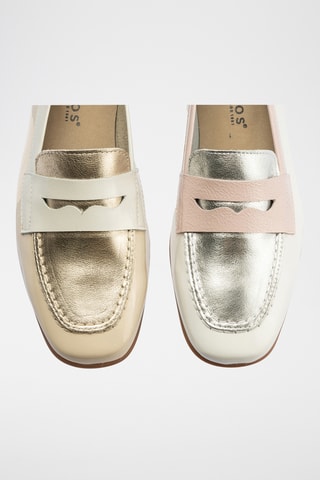 Mocassins em couro - Bege