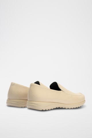 Mocassins em couro - Bege