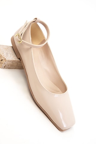 Ballerine in vernice - Beige