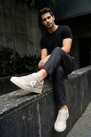 Sneakers - Beige