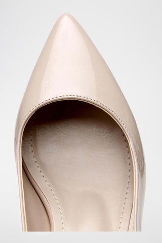 Décolleté in pelle verniciata - Beige