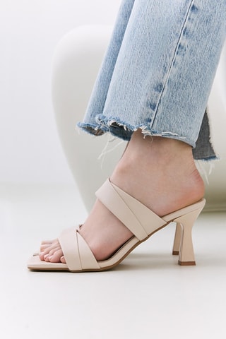 Sandali con tacco - Beige