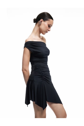 Abito a trapezio - Nero