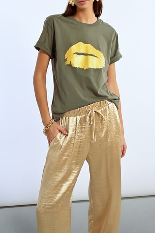 Camiseta - Caqui y dorado
