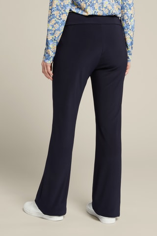 Pantalón flare