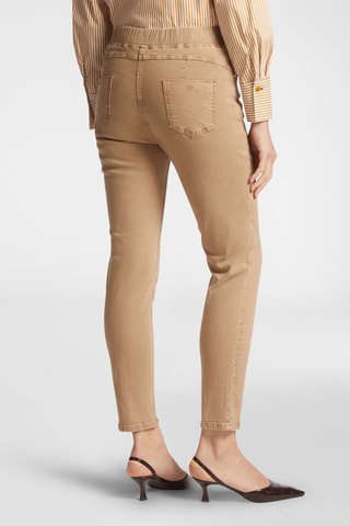 Pantalón slim fit 7/8 - Crudo