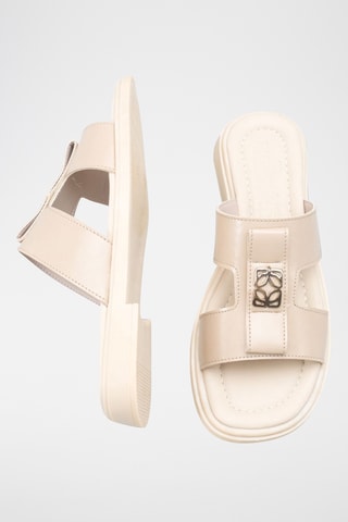 Mules - Beige