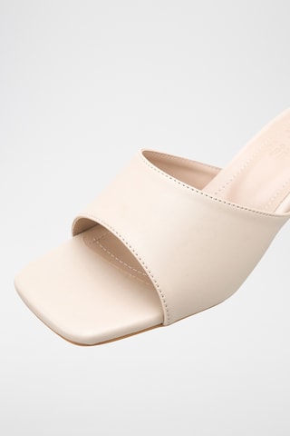 Mules à talons - Beige