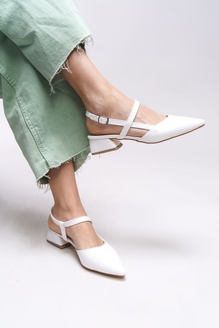 Babies à talons - Blanc et nude