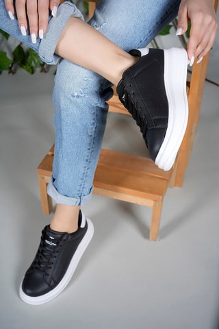 Baskets plateformes - Noir et blanc