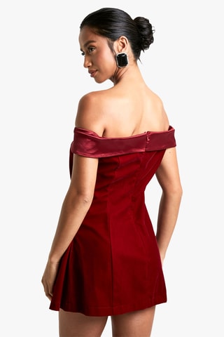 Robe patineuse en velours - Rouge