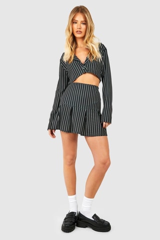 Veste courte et minijupe plissée taille haute - Noir et blanc