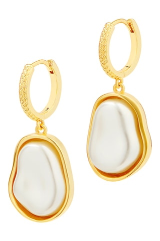Argolas Pearl Drop Hoop - Banhado a ouro amarelo