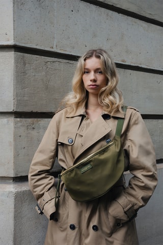 Bolsa de cintura em couro Rachel Ny - Verde