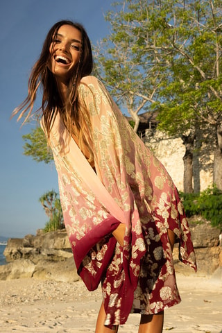 Quimono tie and dye Leny - Bordô e rosa - Vermelho e rosa