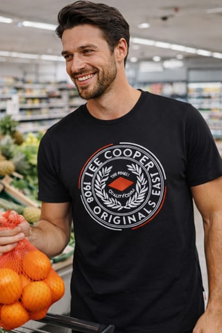 T-shirt - Lee Cooper - Preto