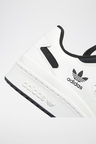 Baskets en cuir Forum - Blanc et noir