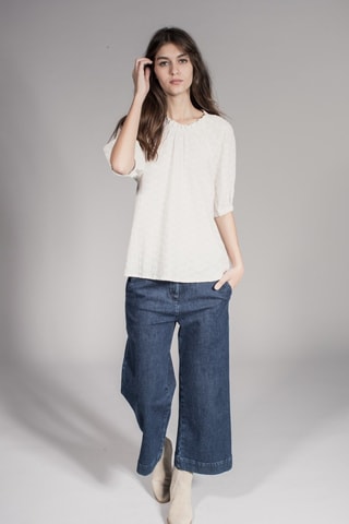 Blusa con bordado inglés Trada - Beige