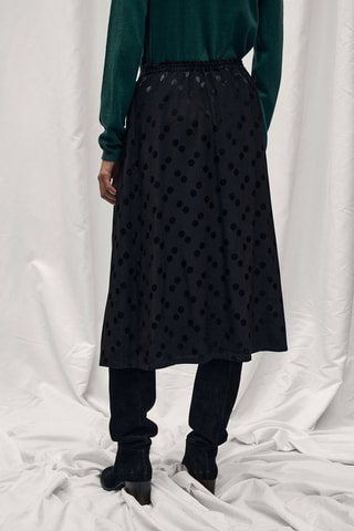 Falda midi de lunares - Negro