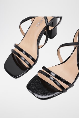 Sandales à talons vernies - Noir