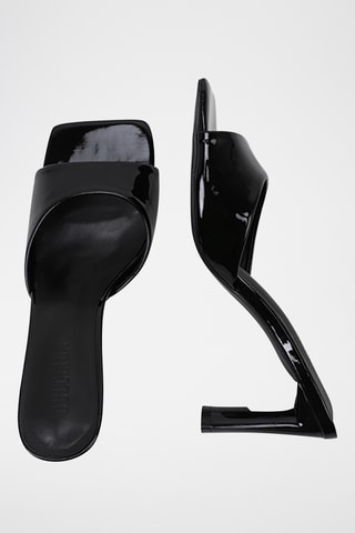 Mules à talons vernies - Noir