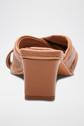 Ciabatte con tacco in pelle di montone nappa  Renee - Marrone