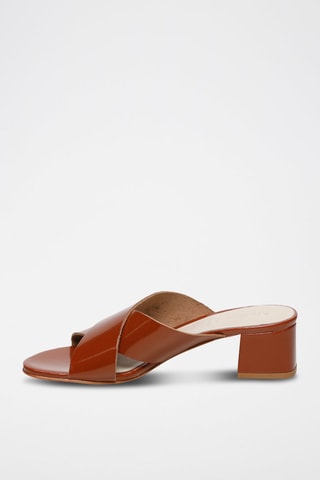 Ciabatte con tacco in pelle verniciata Baudi - Beige e marrone