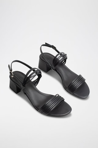 Sandali con tacco in pelle di montone nappa Delia - Nero