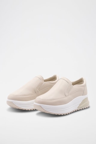 Slip-on con plataforma - Beige