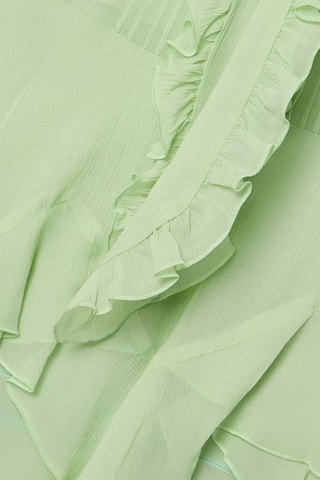 Vestido com folhos em seda - Verde-pálido - Verde