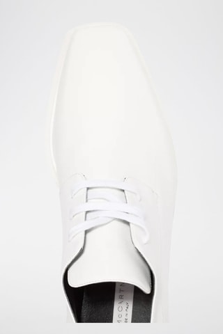 Derbies de salto com plataforma - Branco - Branco e preto