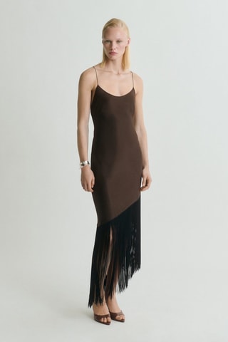 Robe satinée asymétrique à franges - Marron