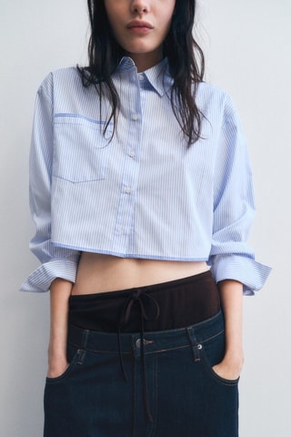 Chemise courte rayée avec détail de coutures - Bleu