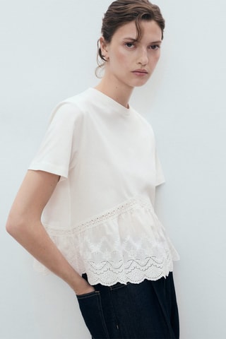 T-shirt volant brodé - Blanc cassé