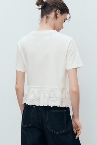 T-shirt volant brodé - Blanc cassé