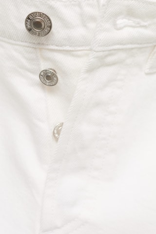Short en jean bas effiloché - Blanc