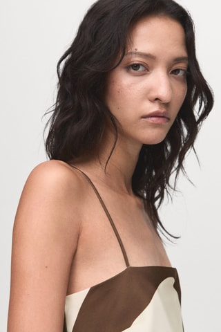 Robe satinée imprimée - Marron
