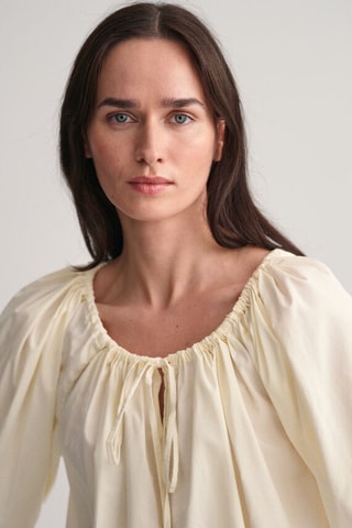 Blusa relaxed - Crema