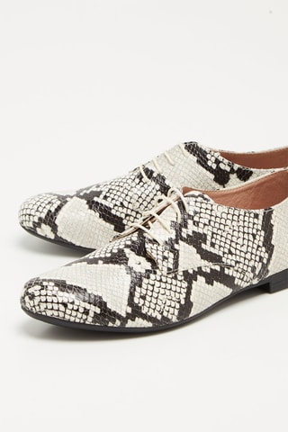 Derbies - Beige y negro