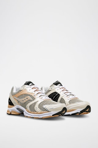 Zapatillas Progrid Triumph 4 - Beige y camel