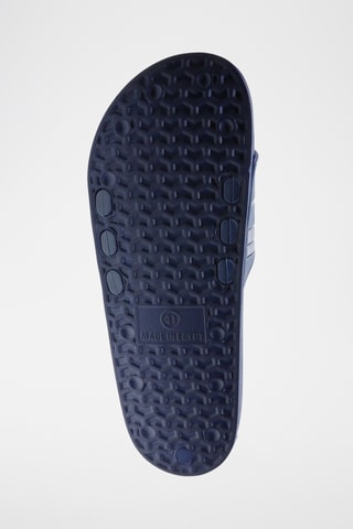 Claquettes. - Bleu marine