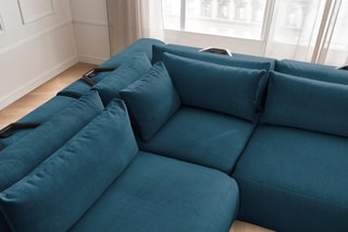 Canapé d'angle modulable réversible Jana - Bleu marine - 5 places - Toucher velours